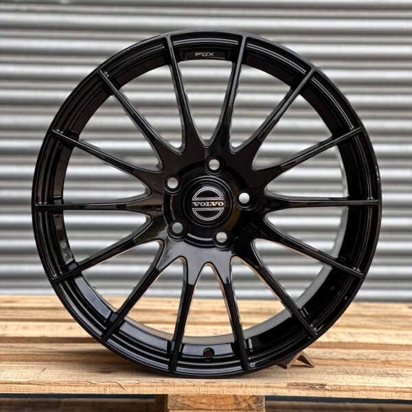 4 x Brand New Fox FX004 style alloy wheels 17" Volvo S40, V40 (Ref-VO026)